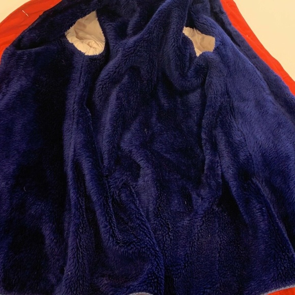 !!!SOLD!!! Vintage 1970s Girls Red Coat with Detachable Button Hood w Drawstring - Picture 7 of 12